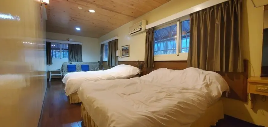 Dört Kişilik Oda (甲)