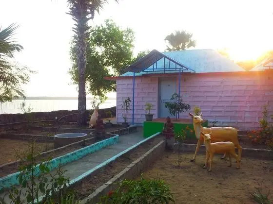 Luxury Kır Evi, 1 En Büyük (King) Boy Yatak, Özel Banyo, Göl Manzaralı
