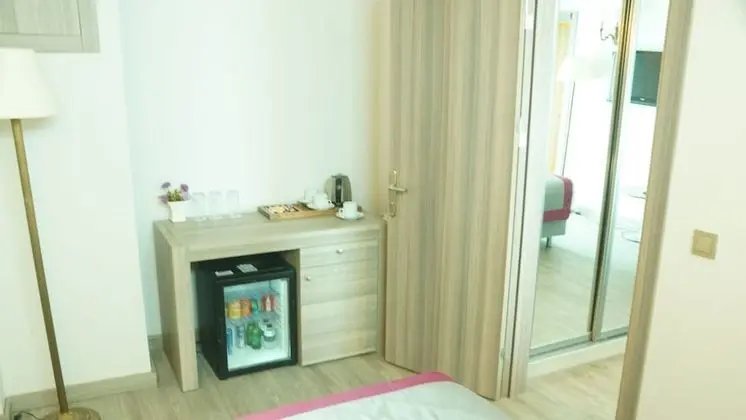 Minibar