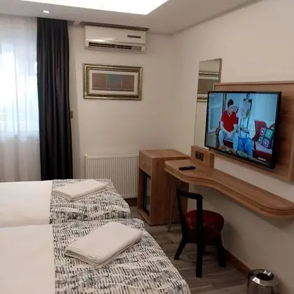 Standard Tek Büyük Yataklı Oda