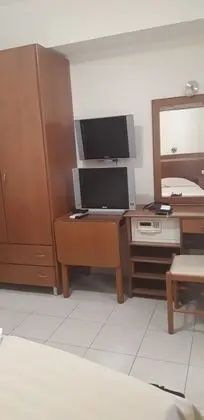 Classic Tek Büyük Yataklı Oda