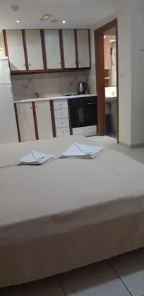 Classic Tek Büyük Yataklı Oda
