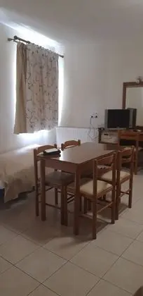 Classic Üç Kişilik Oda