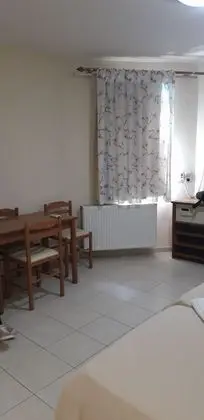 Classic Üç Kişilik Oda