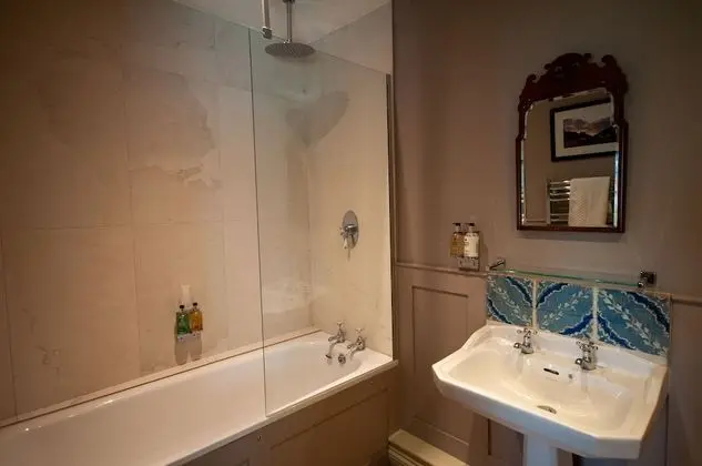 Üç Kişilik Oda, Banyolu/Duşlu (Family (Sleeps 3))