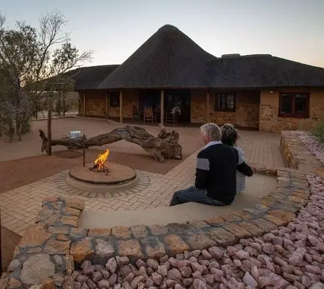 Ev
