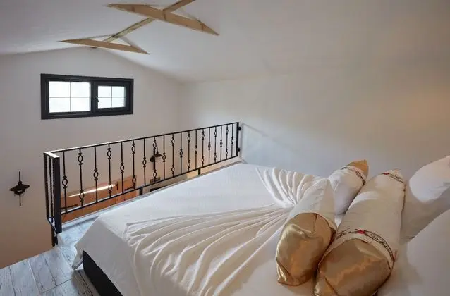Barn Ev