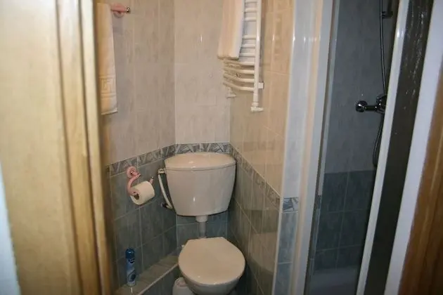 Standard Büyük Yataklı Tek Kişilik Oda