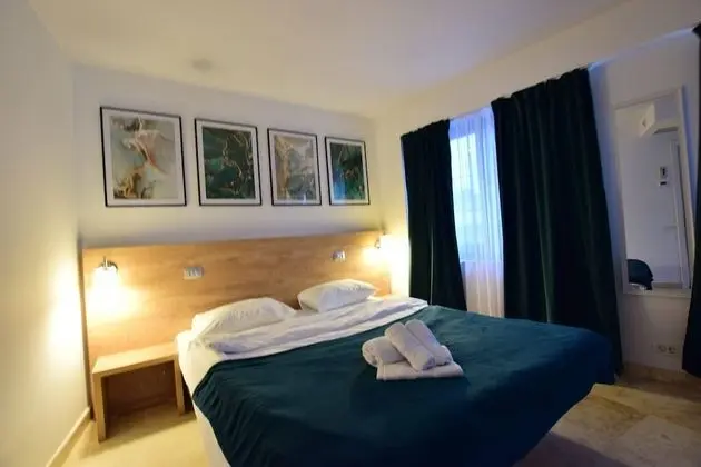 Comfort Tek Büyük Yataklı Oda