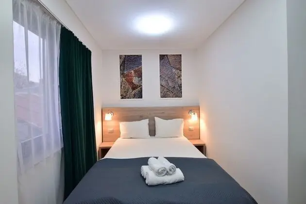 Economy Tek Büyük Yataklı Oda