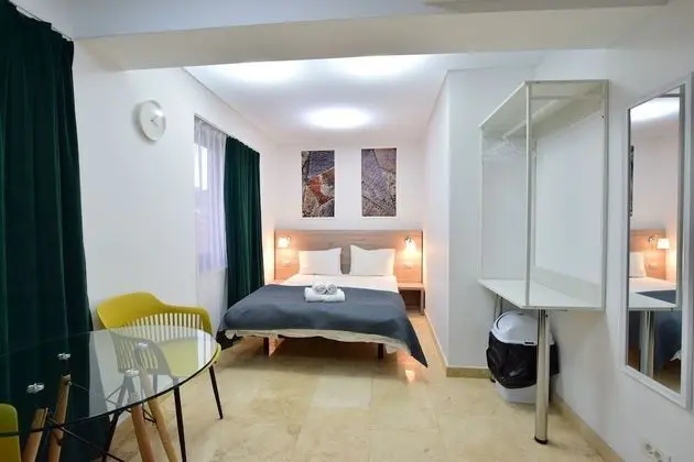 Economy Tek Büyük Yataklı Oda