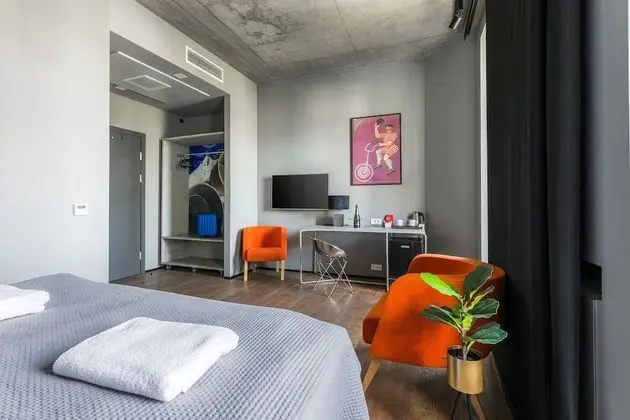 Design Tek Büyük Yataklı Oda