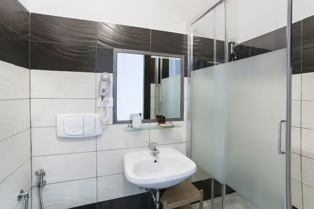 Superior Tek Büyük Yataklı Oda