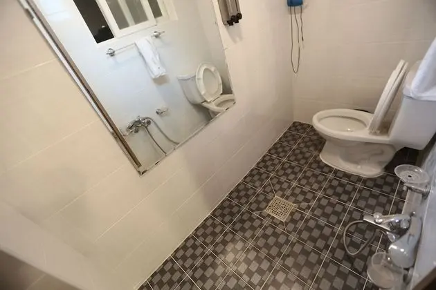 Mono Room