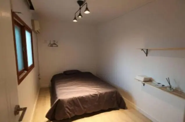 Mono & White Room