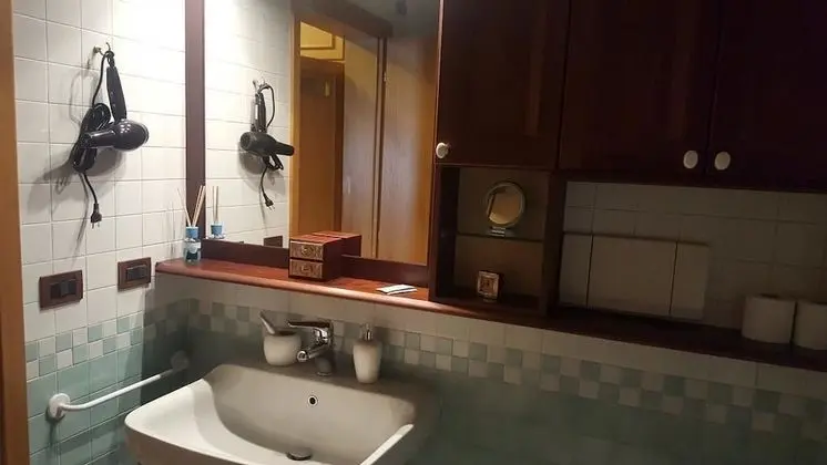 Üç Kişilik Oda, Birden Çok Yatak, Ortak Banyo (Giorgia)
