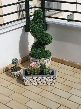 Üç Kişilik Oda, Özel Banyo (Adriana)