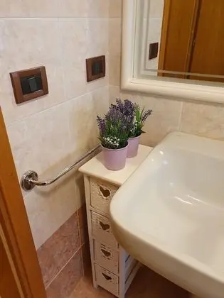 Üç Kişilik Oda, Özel Banyo (Adriana)