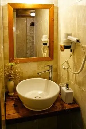 Deluxe Üç Kişilik Oda