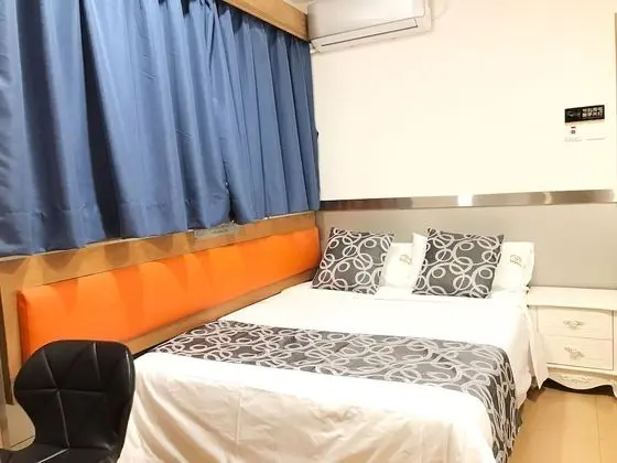 Classic Tek Büyük Yataklı Oda