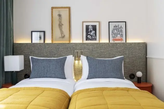 Standard Tek Büyük Yataklı Oda