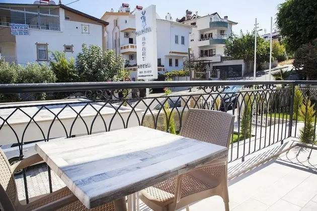Family Suite, Accessible, Pool View