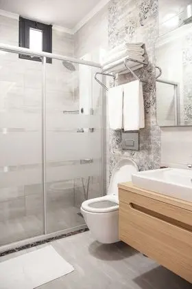 Family Suite, Accessible, Pool View