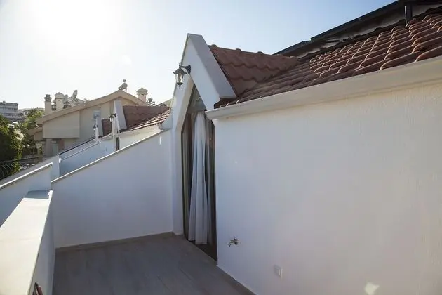 Superior Penthouse