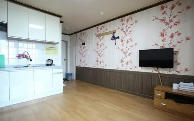 Oda (Room 309 (Ondol Room))