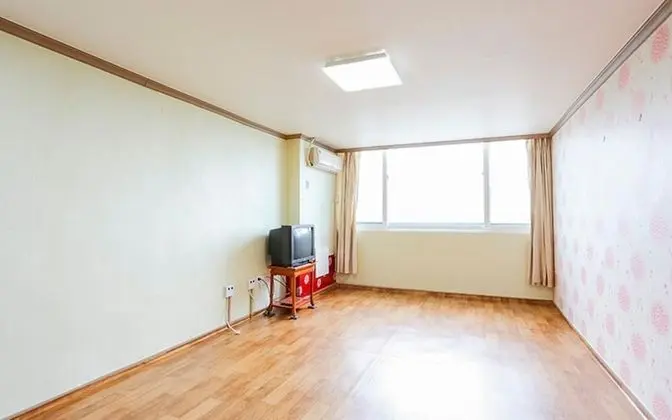 Oda (Room 202 (Ocean View))
