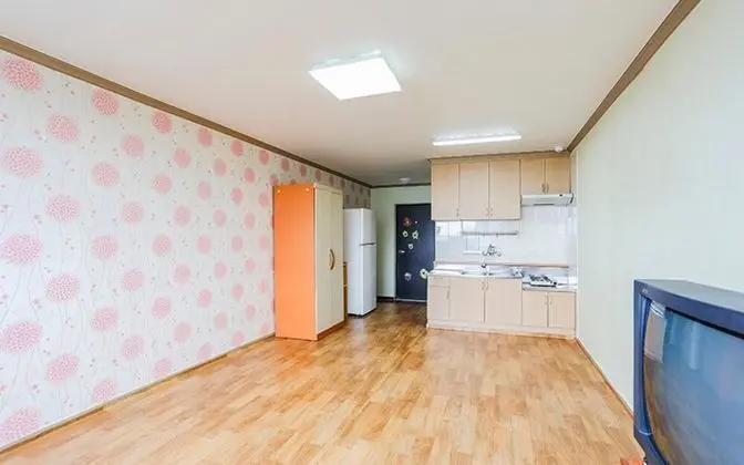 Oda (Room 202 (Ocean View))