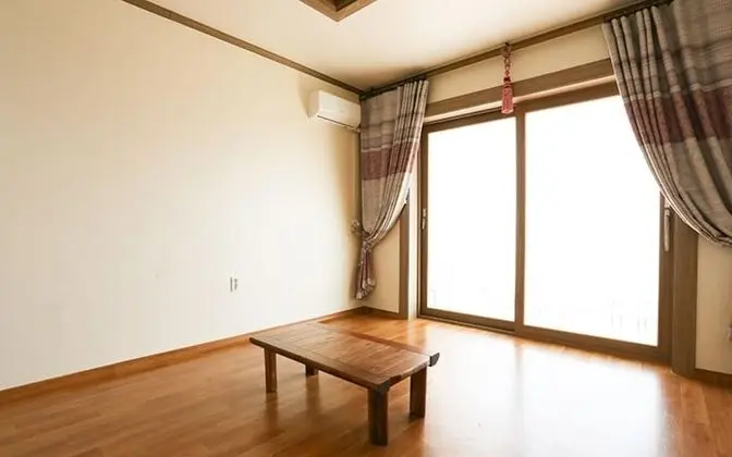 Oda (Room 101)
