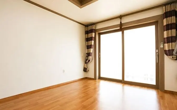 Oda (Room 103)