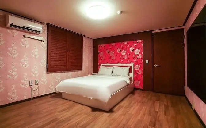 Oda (Special Room)