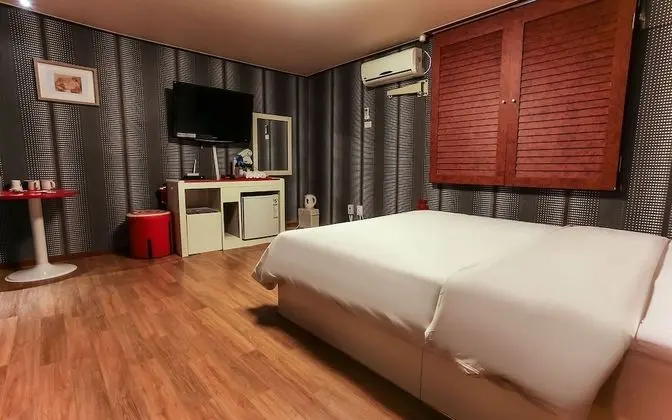Oda (Special Room)