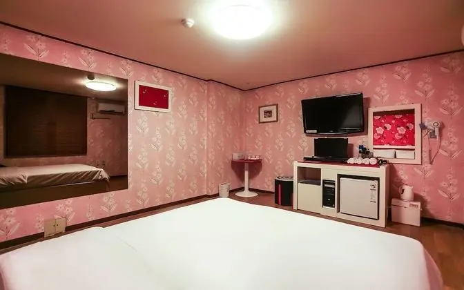 Oda (Special Room)