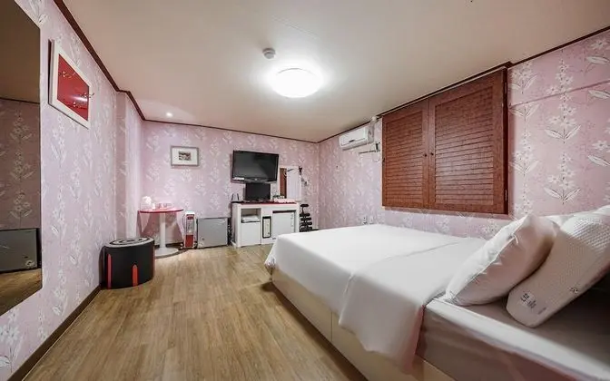 Oda (Special Room)