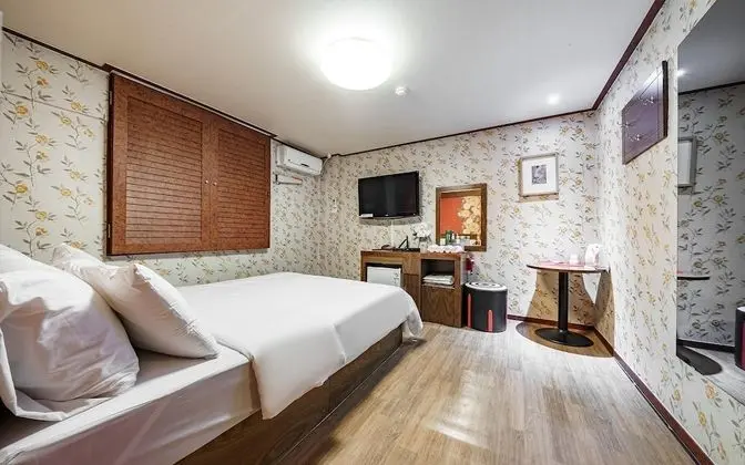 Oda (Standard Room)