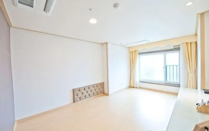 Oda (211 (Ondol Room))