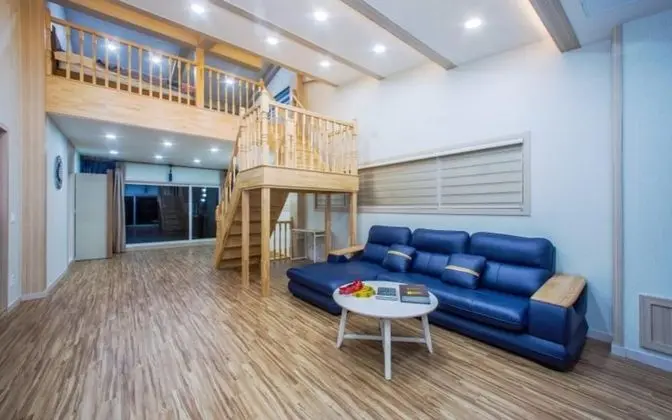 Oda (Bucking Gum (3F Unshared House 264m) )