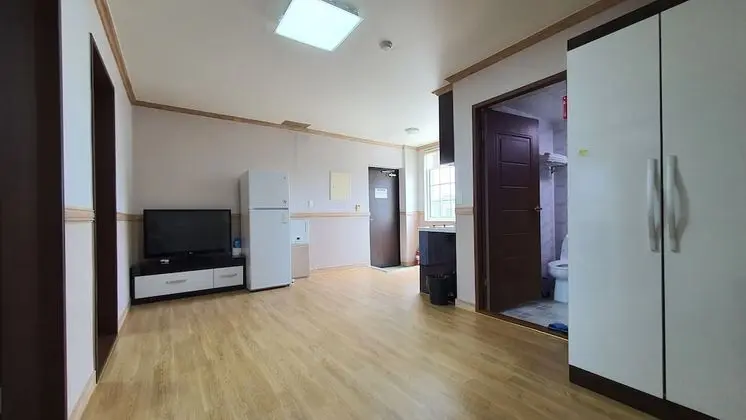 7.Two Room Type Special