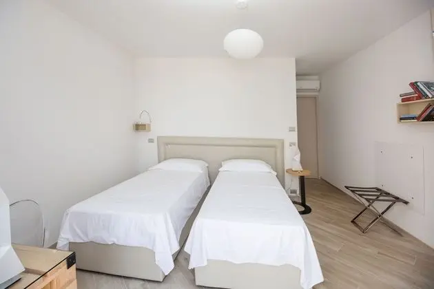 Deluxe Tek Büyük veya İki Ayrı Yataklı Oda, Deniz Manzaralı