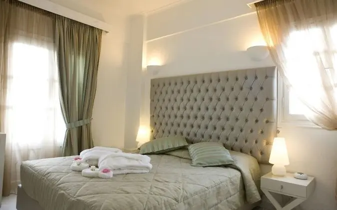 Standard Dört Kişilik Oda