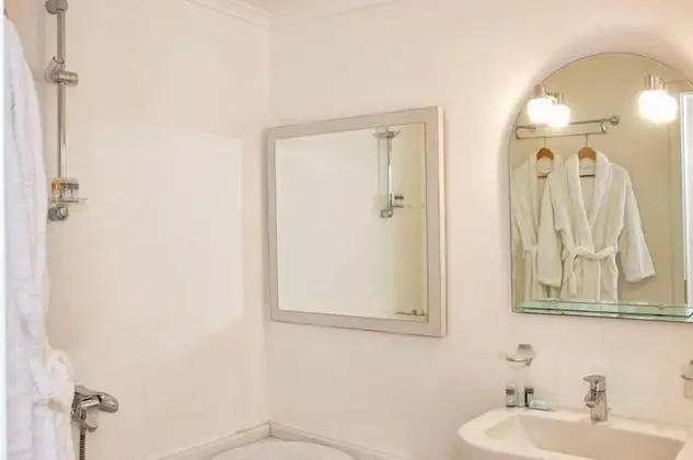 Tek Kişilik Oda, 1 Tek Kişilik Yatak