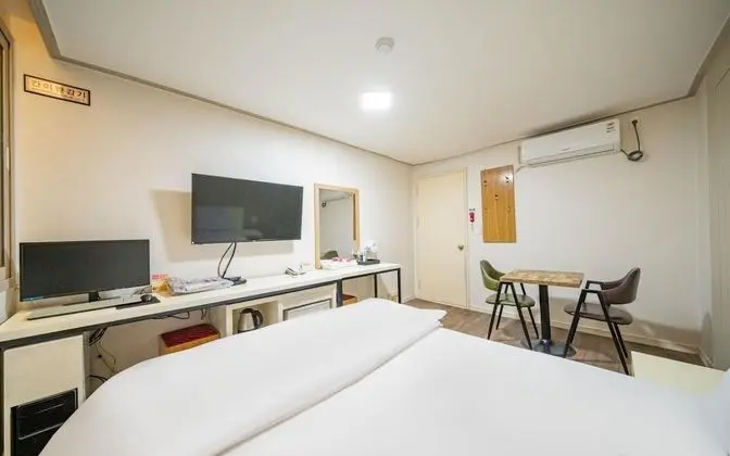 Oda (Standard Room)