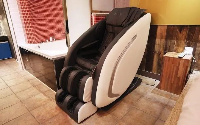 Oda (VIP (Free Netflix viewing styler equi)