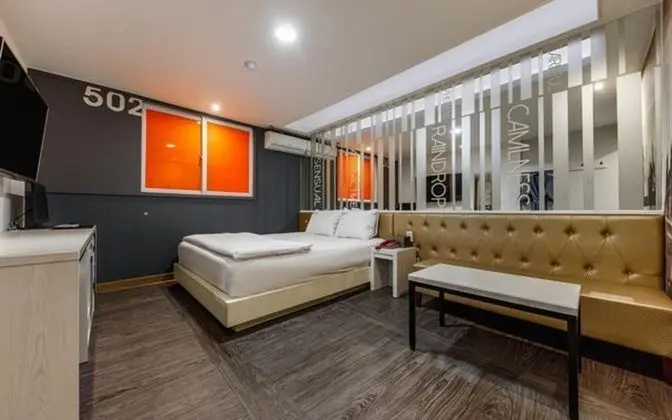 Oda (VIP (Gaming 1 PC / Available on Netfl)