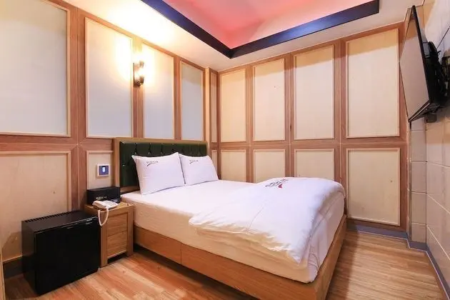 Oda (Deluxe-Twin (Room with Styler))