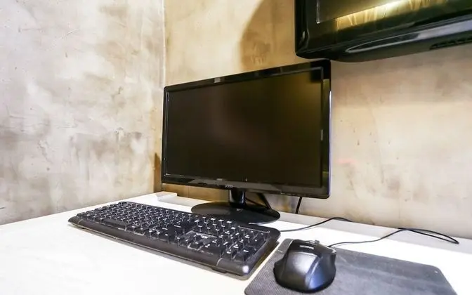 Oda (General room (high-end PC Netflix/Wav)