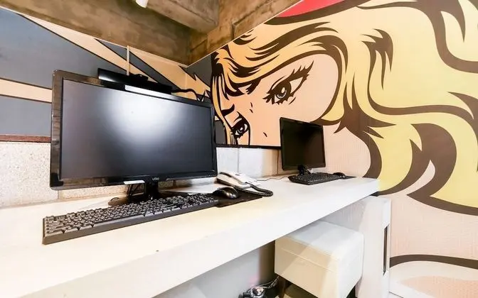 Oda (Special room (high-end PC Netflix/Wav)